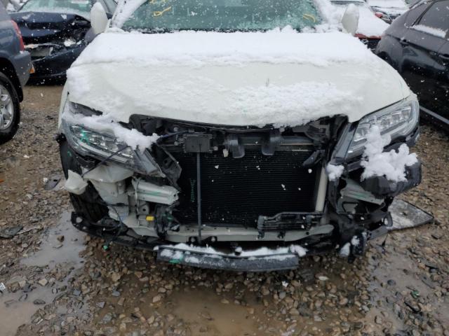 5J8TB4H70JL001201 - 2018 ACURA RDX ADVANC WHITE photo 9