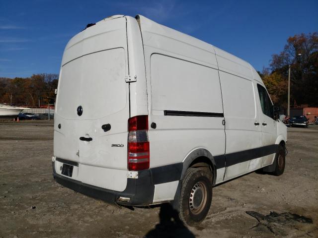 WD3PE7CD4HP545137 - 2017 MERCEDES-BENZ SPRINTER 2 WHITE photo 4