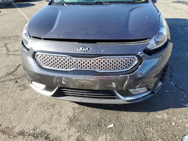 KNDCC3LC2J5136453 - 2018 KIA NIRO EX BLACK photo 9