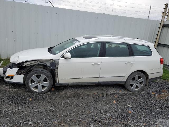 WVWXK73C99E133511 - 2009 VOLKSWAGEN PASSAT WAG WHITE photo 10