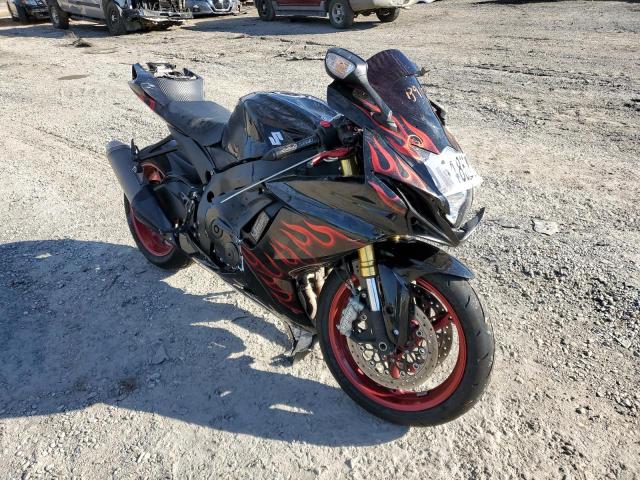 JS1GR7MA7J2100452 - 2018 SUZUKI GSX-R750 BLACK photo 1