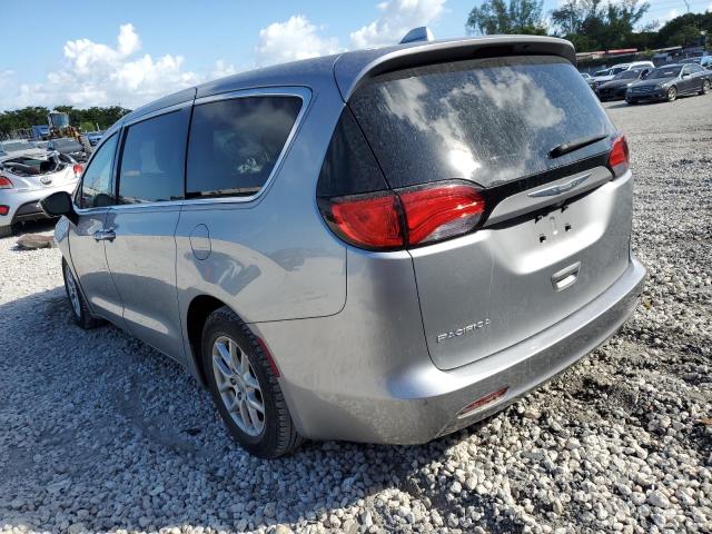 2C4RC1CG0HR502828 - 2017 CHRYSLER PACIFICA L SILVER photo 3