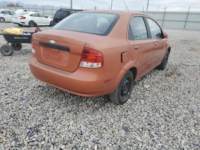 KL1TD56656B580974 - 2006 CHEVROLET AVEO BASE ORANGE photo 4