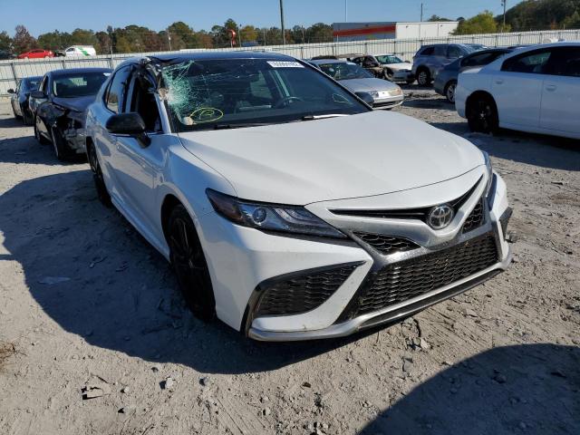 4T1K61AK9MU542589 - 2021 TOYOTA CAMRY XSE WHITE photo 1