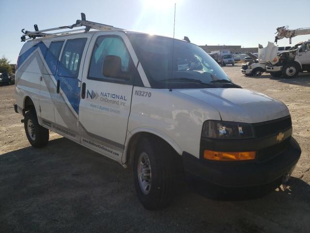 1GCWGAFPXM1188235 - 2021 CHEVROLET EXPRESS G2 WHITE photo 1