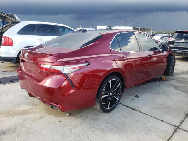 4T1B61HKXJU572718 - 2018 TOYOTA CAMRY XSE BURGUNDY photo 3