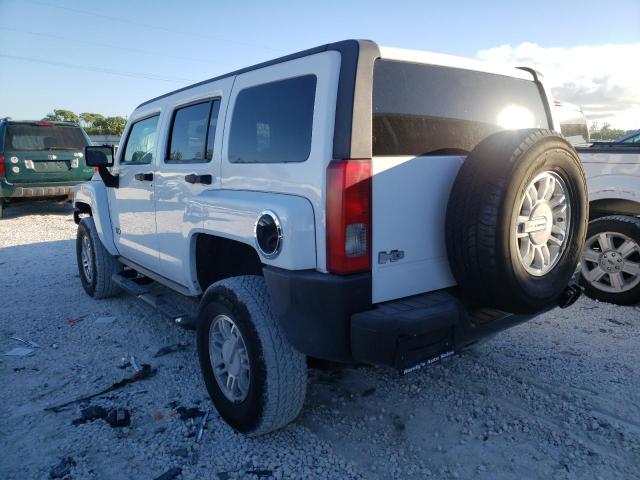 5GTDN13E478227454 - 2007 HUMMER H3 WHITE photo 3