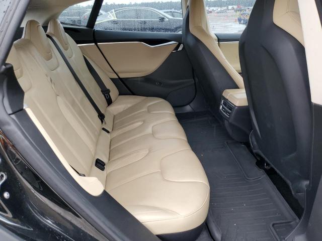 5YJSA1CG8DFP15605 - 2013 TESLA MODEL S Սև լուսանկար 6
