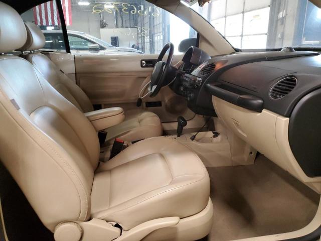 3VWRG31Y79M402372 - 2009 VOLKSWAGEN NEW BEETLE 米色 照片 5