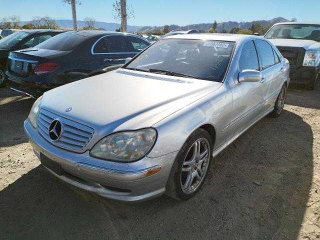 WDBNG73JX2A264322 - 2002 MERCEDES-BENZ S 55 AMG SILVER photo 2