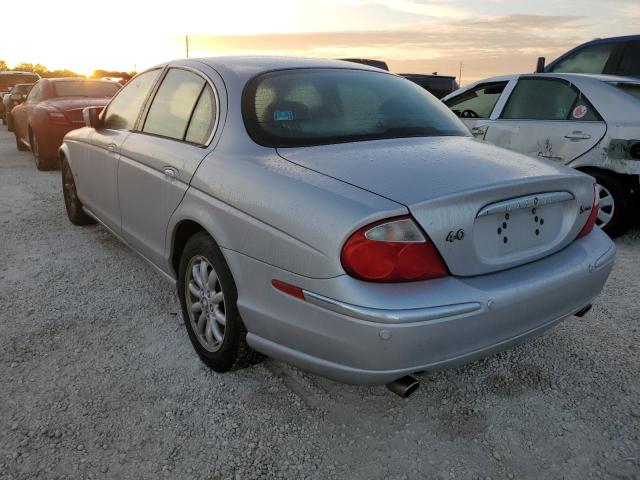 SAJDA01P92GM27702 - 2002 JAGUAR S-TYPE SILVER photo 3