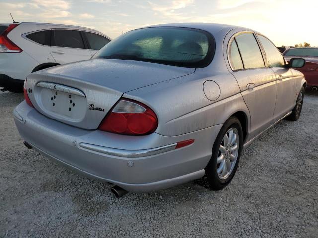 SAJDA01P92GM27702 - 2002 JAGUAR S-TYPE SILVER photo 4