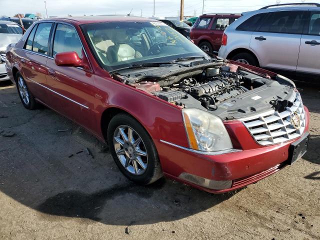 1G6KD5E67BU102157 - 2011 CADILLAC DTS LUXURY RED photo 1