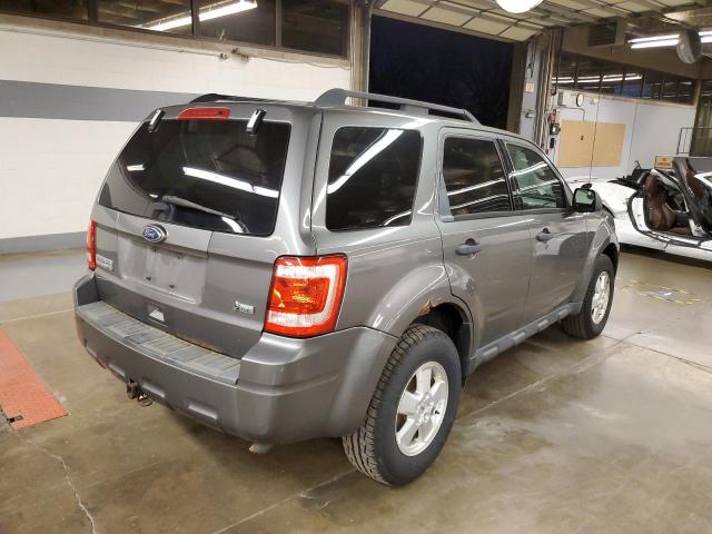 1FMCU0DG0CKA42522 - 2012 FORD ESCAPE XLT GRAY photo 4