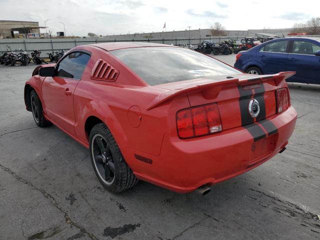 1ZVFT82H375249390 - 2007 FORD MUSTANG GT RED photo 3