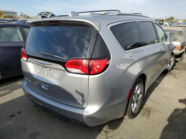 2C4RC1GG8KR552345 - 2019 CHRYSLER PACIFICA L SILVER photo 4