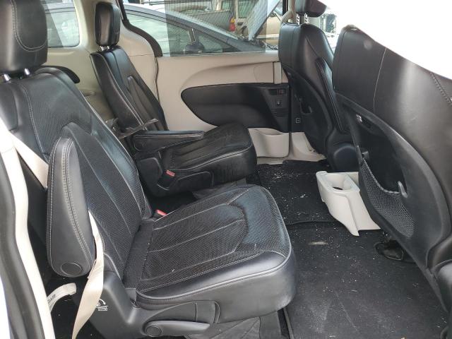 2C4RC1GG8KR552345 - 2019 CHRYSLER PACIFICA L SILVER photo 6