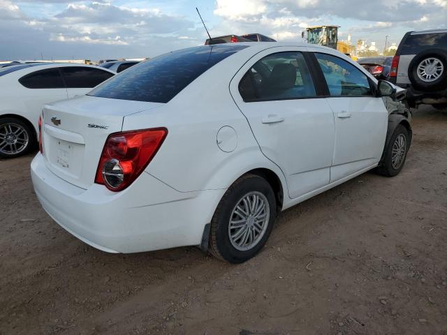 1G1JA5SGXF4213623 - 2015 CHEVROLET SONIC LS WHITE photo 4