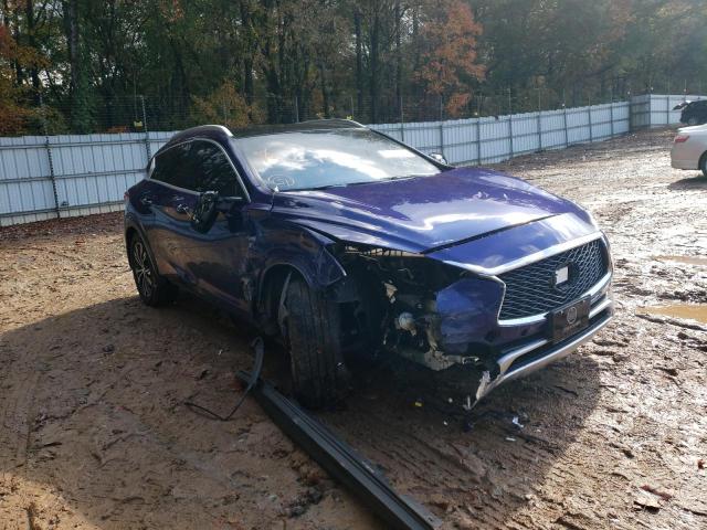 SJKCH5CR6JA****** - 2018 INFINITI QX30 BASE BLUE photo 1