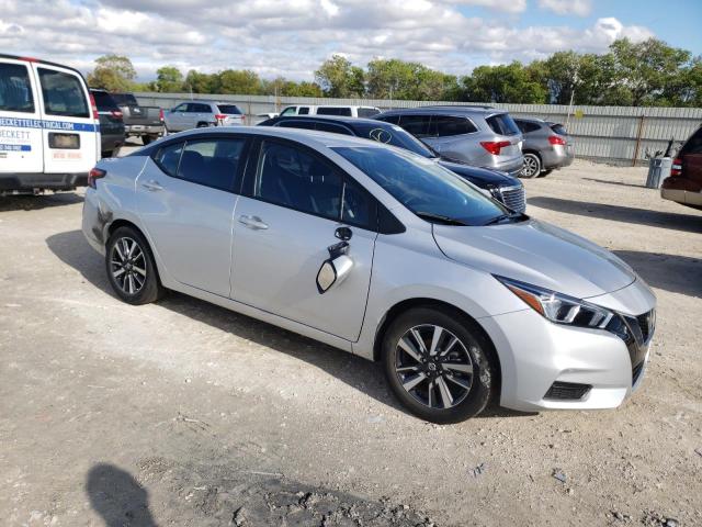 3N1CN8EV5ML865687 - 2021 NISSAN VERSA SV SILVER photo 4