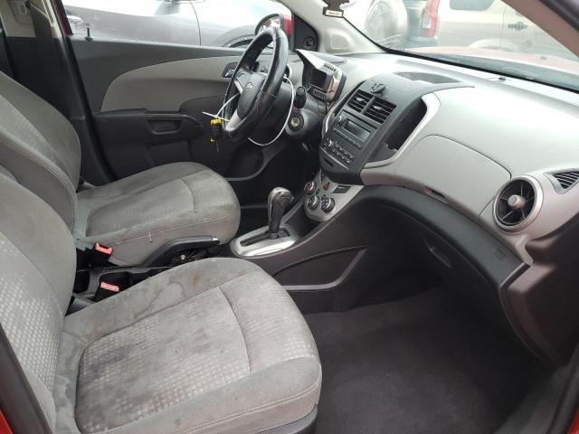 1G1JA5SH7E4159558 - 2014 CHEVROLET SONIC LS BURGUNDY photo 5