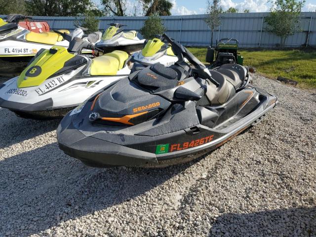 YDV74871D222 - 2022 YDV JET SKI BLACK photo 2