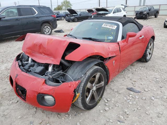 1G2MG35X78Y111229 - 2008 PONTIAC SOLSTICE G RED photo 2