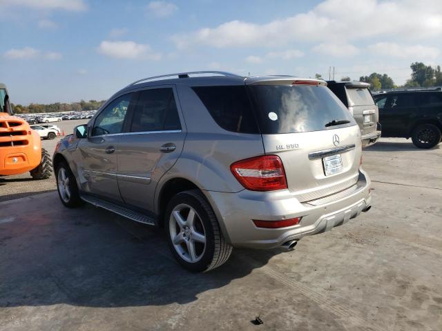 4JGBB72E89A521409 - 2009 MERCEDES-BENZ ML 550 SILVER photo 3