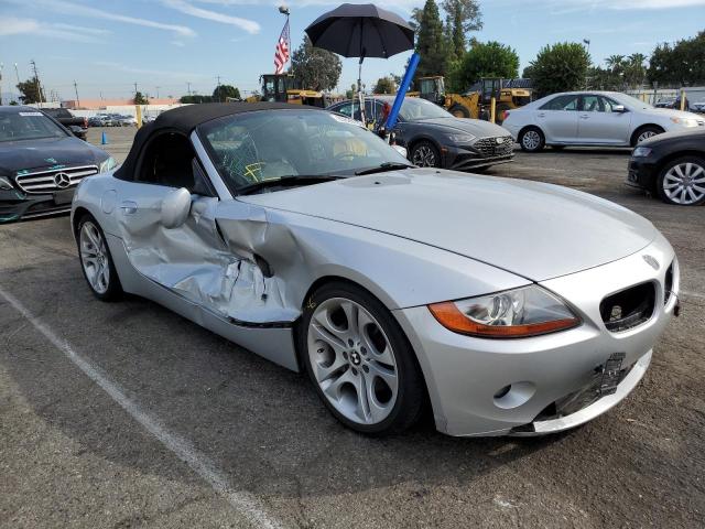 4USBT53453LT20147 - 2003 BMW Z4 3.0 SILVER photo 1