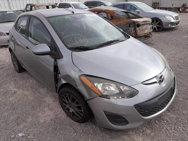 JM1DE1KZ4D0153121 - 2013 MAZDA MAZDA2 GRAY photo 1