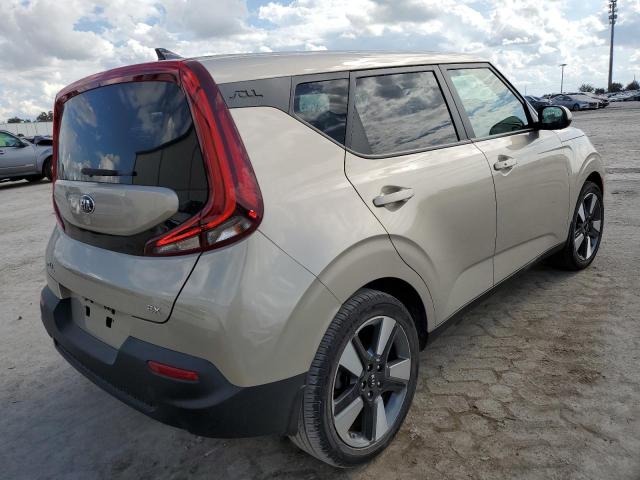 KNDJ33AU6L7117690 - 2020 KIA SOUL EX BEIGE photo 4