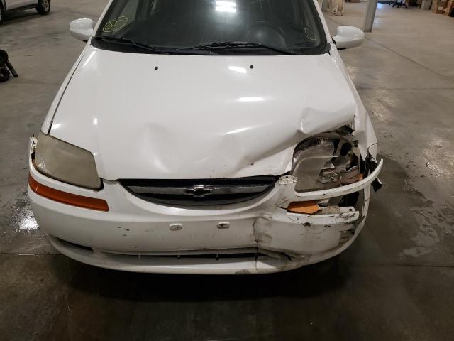 KL1TD66637B794482 - 2007 CHEVROLET AVEO BASE WHITE photo 9