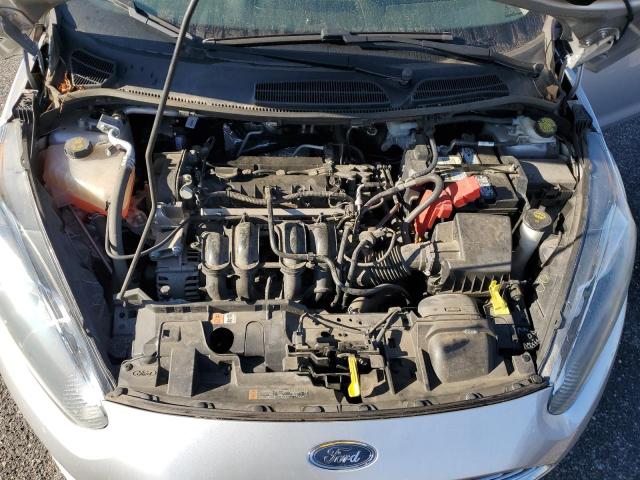 3FADP4BJ9JM117249 - 2018 FORD FIESTA SE SILVER photo 7