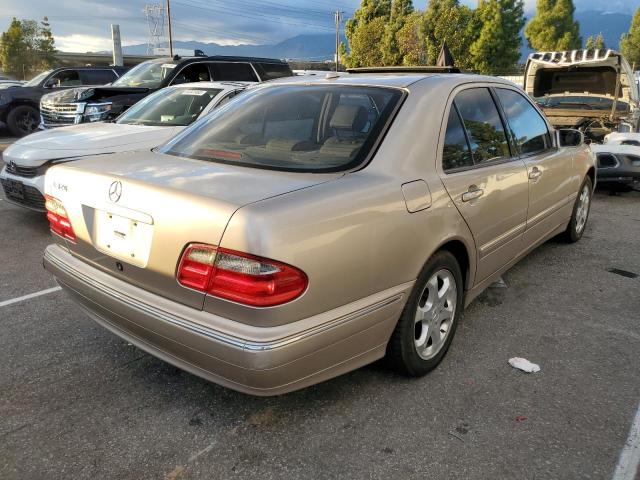 WDBJF65J12B454710 - 2002 MERCEDES-BENZ E 320 GOLD photo 4