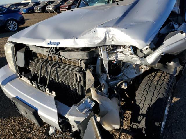 1J8HG58246C197241 - 2006 JEEP COMMANDER 银色 照片 9