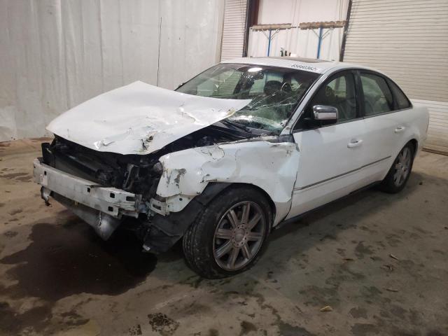 1FAHP28125G142510 - 2005 FORD FIVE HUNDR WHITE photo 2