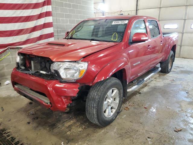 3TMMU4FN1EM063970 - 2014 TOYOTA TACOMA DOU RED photo 2