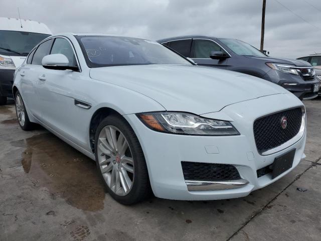 SAJBH4EV4JCY53399 - 2018 JAGUAR XF PORTFOL WHITE photo 9