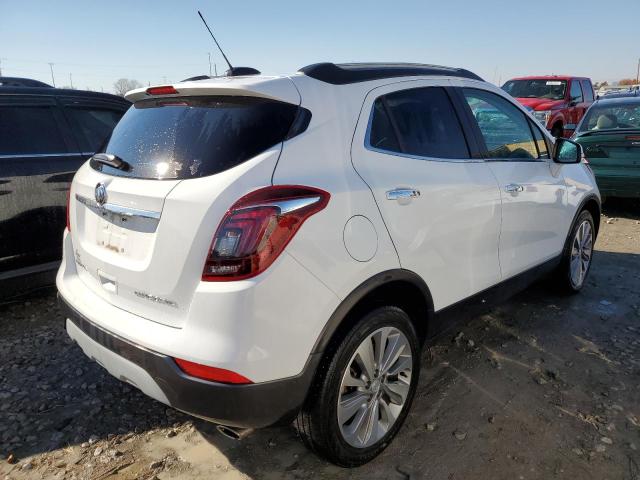 KL4CJASB6JB652362 - 2018 BUICK ENCORE PRE WHITE photo 4