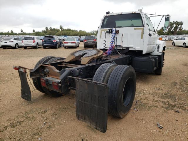 1GBM7H1C8YJ508716 - 2000 CHEVROLET C-SERIES C WHITE photo 4