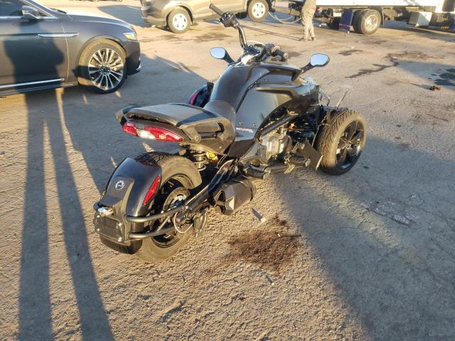 2BXRDDD25NV000451 - 2022 CAN-AM SPYDER ROA BLACK photo 4