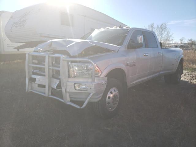 3C63RRJLXJG271572 - 2018 RAM 3500 LARAM SILVER photo 2