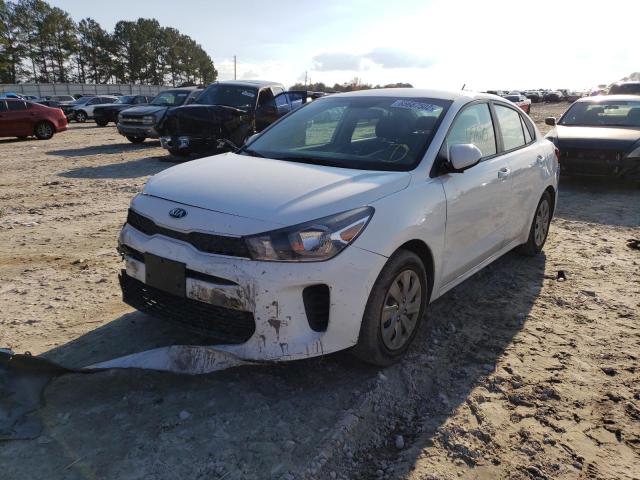 3KPA24AB9KE180918 - 2019 KIA RIO S WHITE photo 2