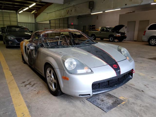 JTDFR320810040438 - 2001 TOYOTA MR2 SPYDER SILVER photo 1