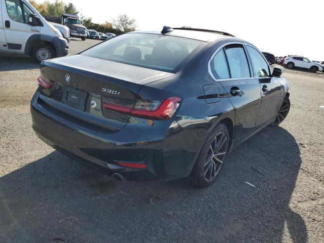 WBA5R7C58KFH28225 - 2019 BMW 330XI BLACK photo 4