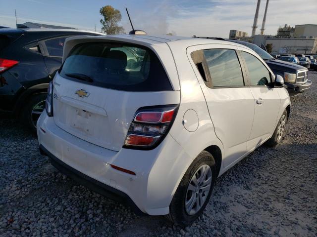 1G1JG6SB7L4129277 - 2020 CHEVROLET SONIC WHITE photo 4