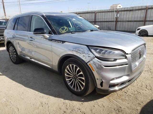 5LM5J7WC1LGL22020 - 2020 LINCOLN AVIATOR RE 银色 照片 1