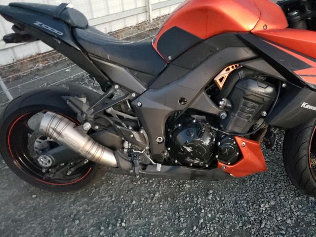 JKAZRCD11CA026603 - 2012 KAWASAKI ZR1000 D ORANGE photo 9