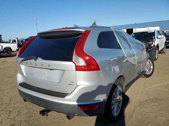 YV4992DZ8A2076960 - 2010 VOLVO XC60 T6 SILVER photo 4