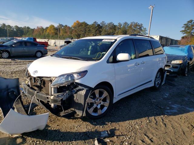 5TDXK3DCXDS310772 - 2013 TOYOTA SIENNA SPO WHITE photo 2